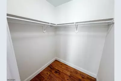 668 Jefferson Ave, Elizabeth, NJ 07201 - Photo 9