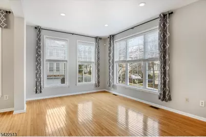 145 Arrowgate Dr, Randolph Township, NJ 07869 - Photo 3