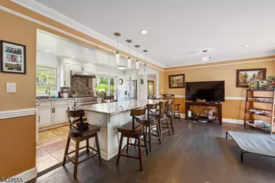 106 Dogwood Dr, Oakland, NJ 07436 - Photo 5