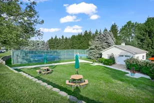 123 Barclay Dr, Nutley, NJ 07110 - Photo 45