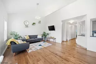 123 Barclay Dr, Nutley, NJ 07110 - Photo 11