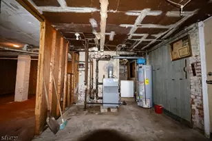 741 Highland Ave, Newark, NJ 07104 - Photo 35