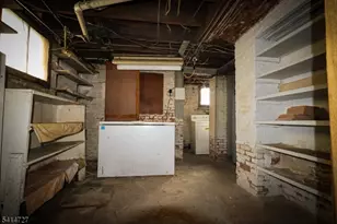 741 Highland Ave, Newark, NJ 07104 - Photo 37