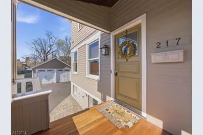 217 Prospect St #B, Westfield, NJ 07090 - Photo 3