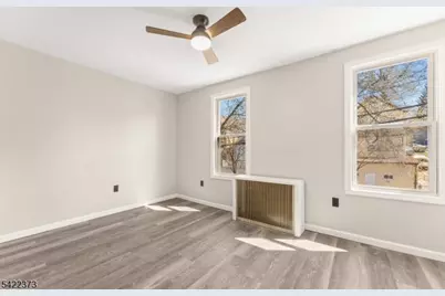 272 Burgess Pl, Clifton, NJ 07011 - Photo 9