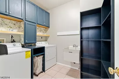 1211 Burrows Drive, Greenwich Township, NJ 08886 - Photo 11