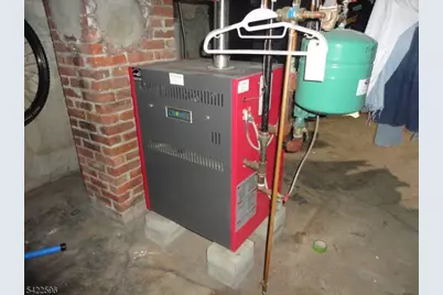 8 N Salem St, Dover, NJ 07801 - Photo 9