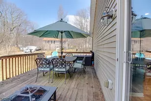 13 Chestnut St, Vernon, NJ 07422 - Photo 27