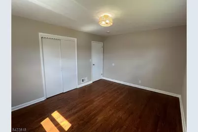 76 Liberty St, Clifton, NJ 07013 - Photo 11