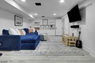 11 Brantwood Dr, Summit, NJ 07901 - Photo 35