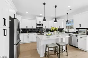 332 Pershing Ave, Roselle Park, NJ 07204 - Photo 9