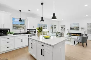 332 Pershing Ave, Roselle Park, NJ 07204 - Photo 13