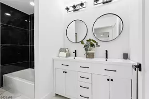 332 Pershing Ave, Roselle Park, NJ 07204 - Photo 29