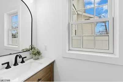 332 Pershing Ave, Roselle Park, NJ 07204 - Photo 27