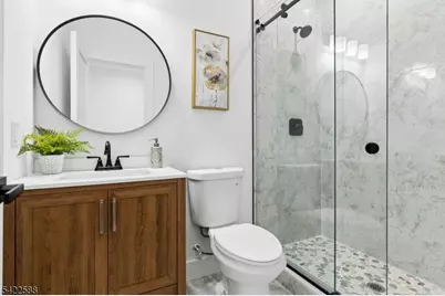 332 Pershing Ave, Roselle Park, NJ 07204 - Photo 21