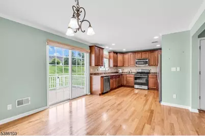 10 Harvey Ct, Clark Township, NJ 07066 - Photo 11