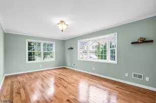 10 Harvey Ct, Clark Township, NJ 07066 - Photo 7