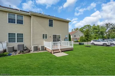 10 Harvey Ct, Clark Township, NJ 07066 - Photo 31