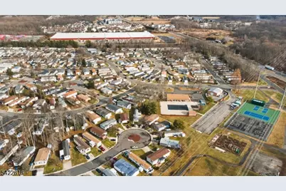 24 Whitman Road, North Brunswick Township, NJ 08902 - Photo 3