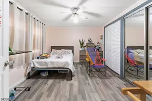 24 Whitman Rd, North Brunswick Township, NJ 08902 - Photo 7