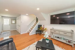 81 Devonshire Rd, Cedar Grove, NJ 07009 - Photo 13