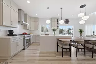 521B Hillsborough Rd, Hillsborough Township, NJ 08844 - Photo 9