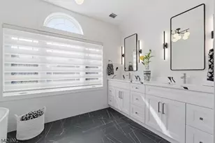 521B Hillsborough Rd, Hillsborough Township, NJ 08844 - Photo 17