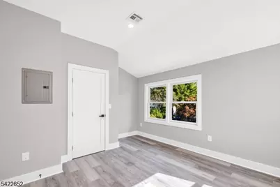 715 Evans St #2, Paramus, NJ 07652 - Photo 15