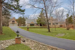 19 Partridge Rd, Readington, NJ 08822 - Photo 3