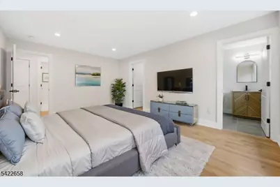 488A Dewey Ave #A, Saddle Brook Township, NJ 07663 - Photo 27