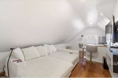 913 S 19th St, Newark, NJ 07108 - Photo 17