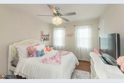 8 Cypress Ct, Fairfield, NJ 07004 - Photo 21