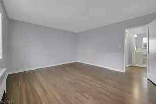 4A Troy Dr, Springfield, NJ 07081 - Photo 9