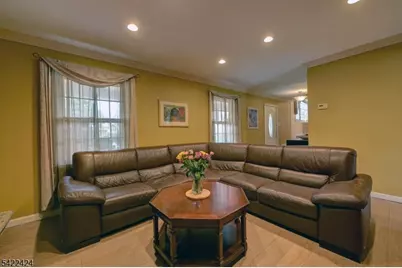 52 W William St, Lincoln Park, NJ 07035 - Photo 9