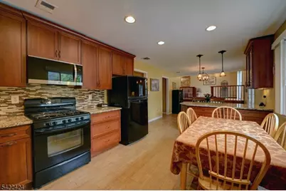 52 W William St, Lincoln Park, NJ 07035 - Photo 13
