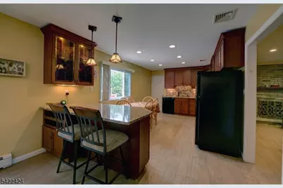 52 W William St, Lincoln Park, NJ 07035 - Photo 17