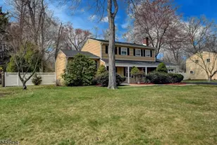 52 W William St, Lincoln Park, NJ 07035 - Photo 3