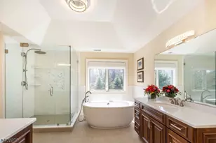 8 Philhower Ct, Denville Twp., NJ 07834 - Photo 31