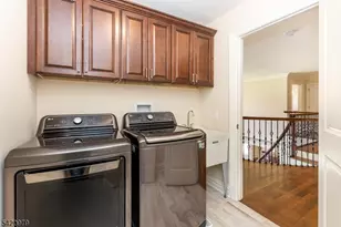 8 Philhower Ct, Denville Twp., NJ 07834 - Photo 43