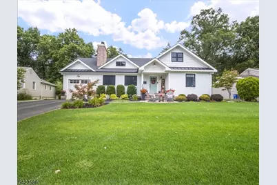 136 Forest Ave, Berkeley Heights Township, NJ 07922 - Photo 1