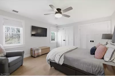 136 Forest Ave, Berkeley Heights Township, NJ 07922 - Photo 23