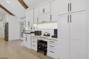 136 Forest Ave, Berkeley Heights Township, NJ 07922 - Photo 21