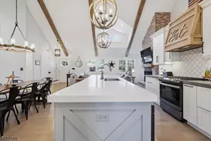 136 Forest Ave, Berkeley Heights Township, NJ 07922 - Photo 17