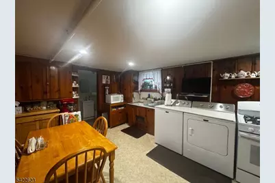 142 Bailey Ave, Hillside, NJ 07205 - Photo 13