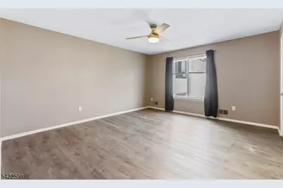 13232 Dell Pl, Stanhope, NJ 07874 - Photo 17