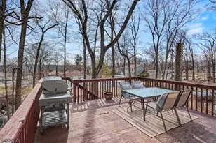 635 Brooklyn Mountain Rd, Hopatcong, NJ 07843 - Photo 13