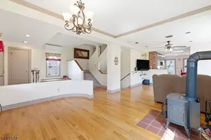 419 Greenwich St, Belvidere, NJ 07823 - Photo 7