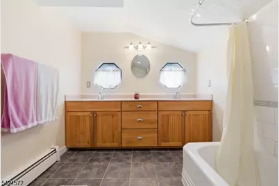 419 Greenwich St, Belvidere, NJ 07823 - Photo 19