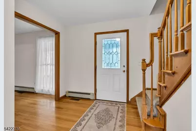 2 Lenape Dr, Stanhope, NJ 07874 - Photo 5