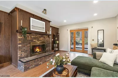 66 Grayrock Rd, Clinton Township, NJ 08809 - Photo 17